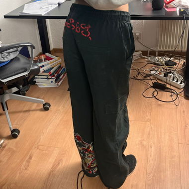 Pantalon Ed Hardy noir avec broderie de dragons