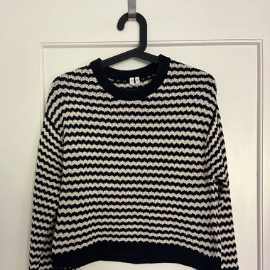 Arket Pullover Crop