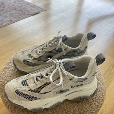 Steve Madden 38