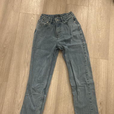 BAE LOYALITY JEANS XS