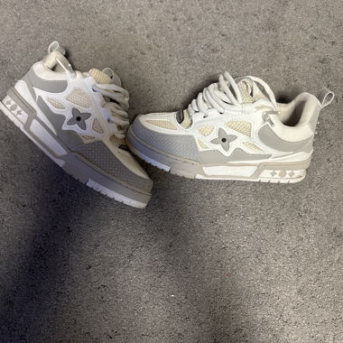 Lv skates beige grey