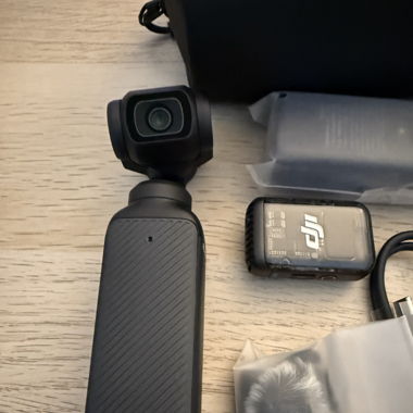 DJI Osmo Pocket 3 Creator Combo