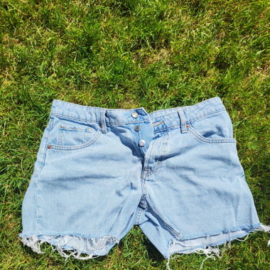 Vintage 90s style cut off shorts 