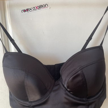 Black satin Top, adjustable in the back M  