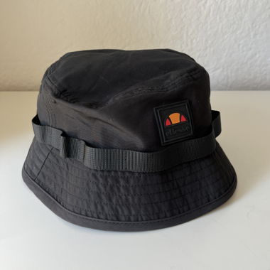 Cappello Bucket Ellesse