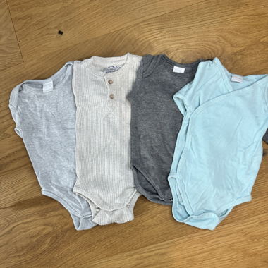 Ensemble body bébé 4 pièces