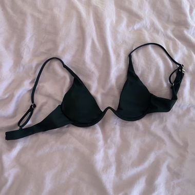 Black bikini top