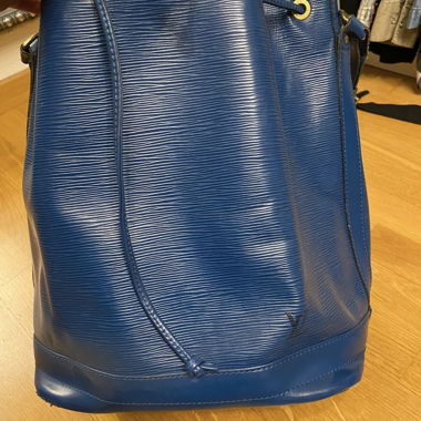 Louis Vuitton Noé Leder Handtaschen