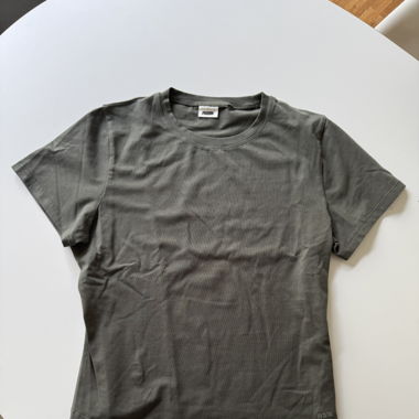 NOM SHIRT 