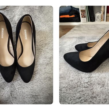 Elegant Black Graceland Pumps