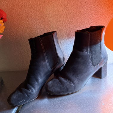Boots size 37
