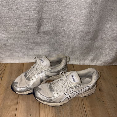 Asics schuhe gebraucht