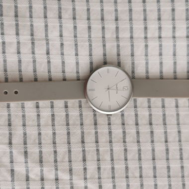 Montre parfois 