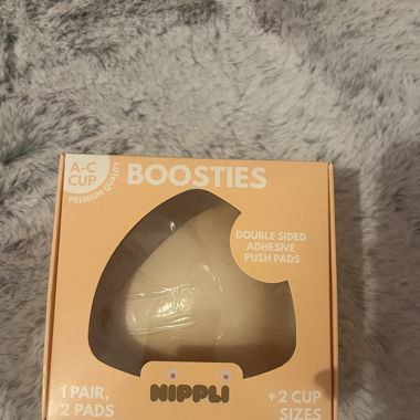 Nippli Boosties