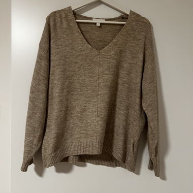 Pull à col en V