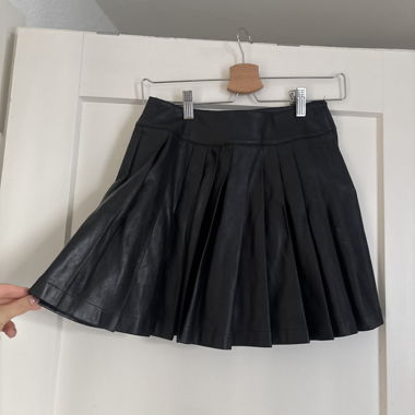 Jupe de tennis courte noire en similicuir extra small