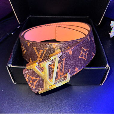 Louis Vuitton Gürtel