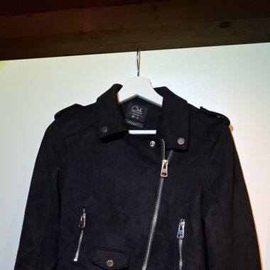 Schwarze Jacke