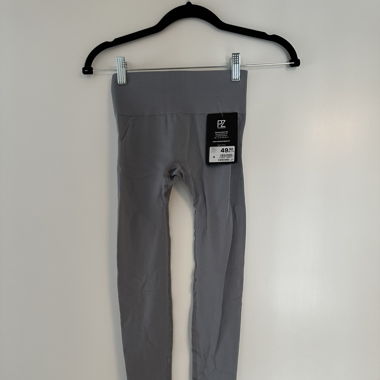 Graue Sportleggings von Powerzone