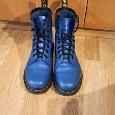 Dr Martens Blue 37