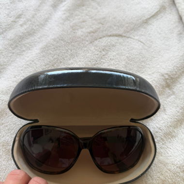 Lunettes de soleil Ann Taylor