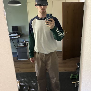 Adidas Retro Sweatshirt