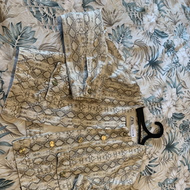 Veste courte de printemps à imprimé python
