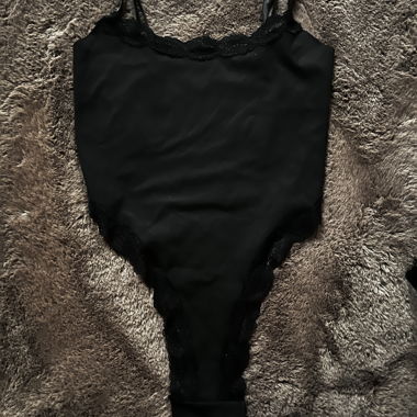 Missguided Black Bodysuit S