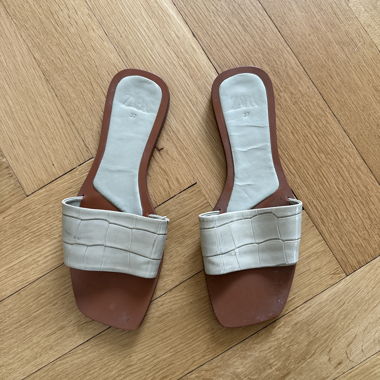 Sandali bassi ZARA taglia 37