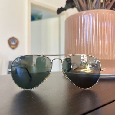 Ray-Ban Aviator Sunglasses 