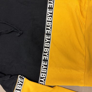 Felpa BYEBYE giallo/nero