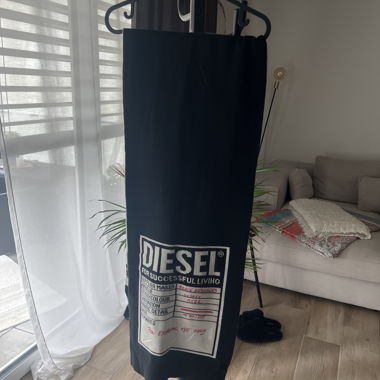 Diesel Schal
