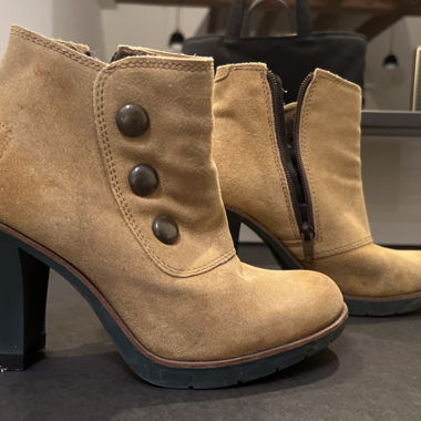 Fly London Stiefel praktisch neu