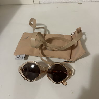 Occhiali da sole Vogue