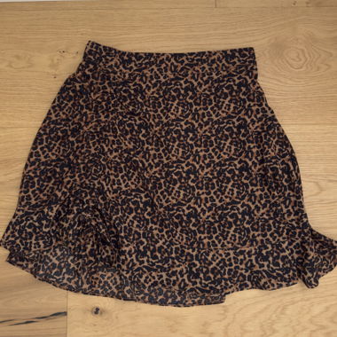 Leopard Skirt with Ruffle
