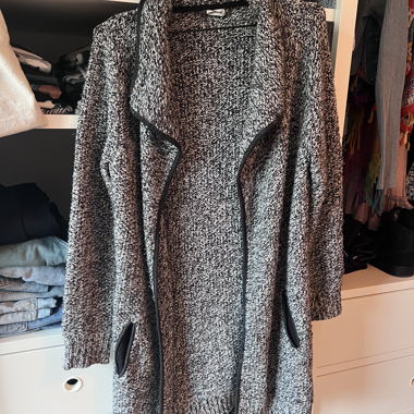 Cardigan in maglia grigio mélange lungo