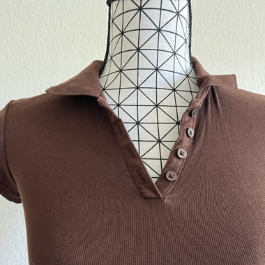 brown crop top with collar and buttons