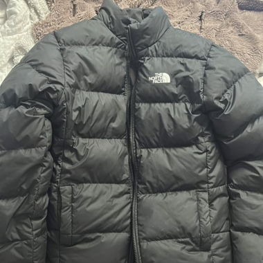 Schwarze Daunenjacke The North Face