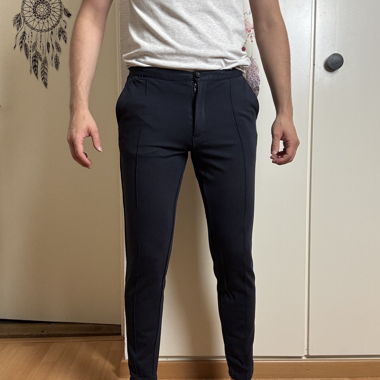 Pantaloni casual blu navy