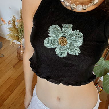 flower crop top
