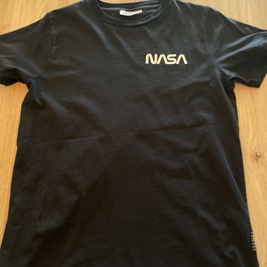 T-shirt NASA nero - taglia bambino 164