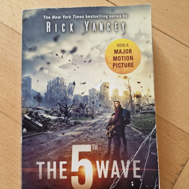 The 5th Wave - Rick Yancey