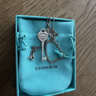 Tiffany & Co Necklace Please Return to Tiffany