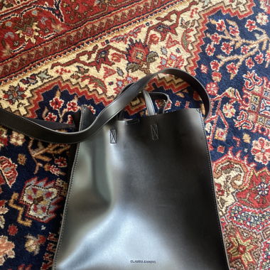 Umhängetasche Leder schwarz
