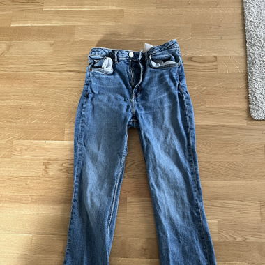 Blaue Jeans -70s Vibe mit modernem Fit ,Gr.40,Zara