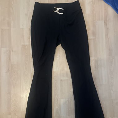 flared leggings