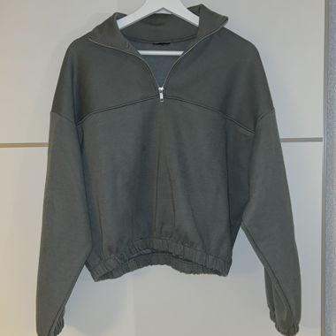 Pullover (gecropped)