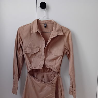 Einteiler Beige
