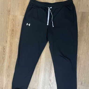 Under Armour training trousers