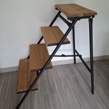 Podestleiter / Treppe für Gipser / Maler